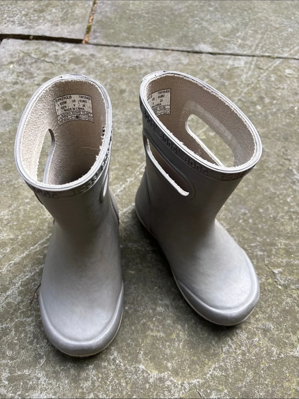 Bogs Kids Gray Pull-On Rain Boots with Hand Holes